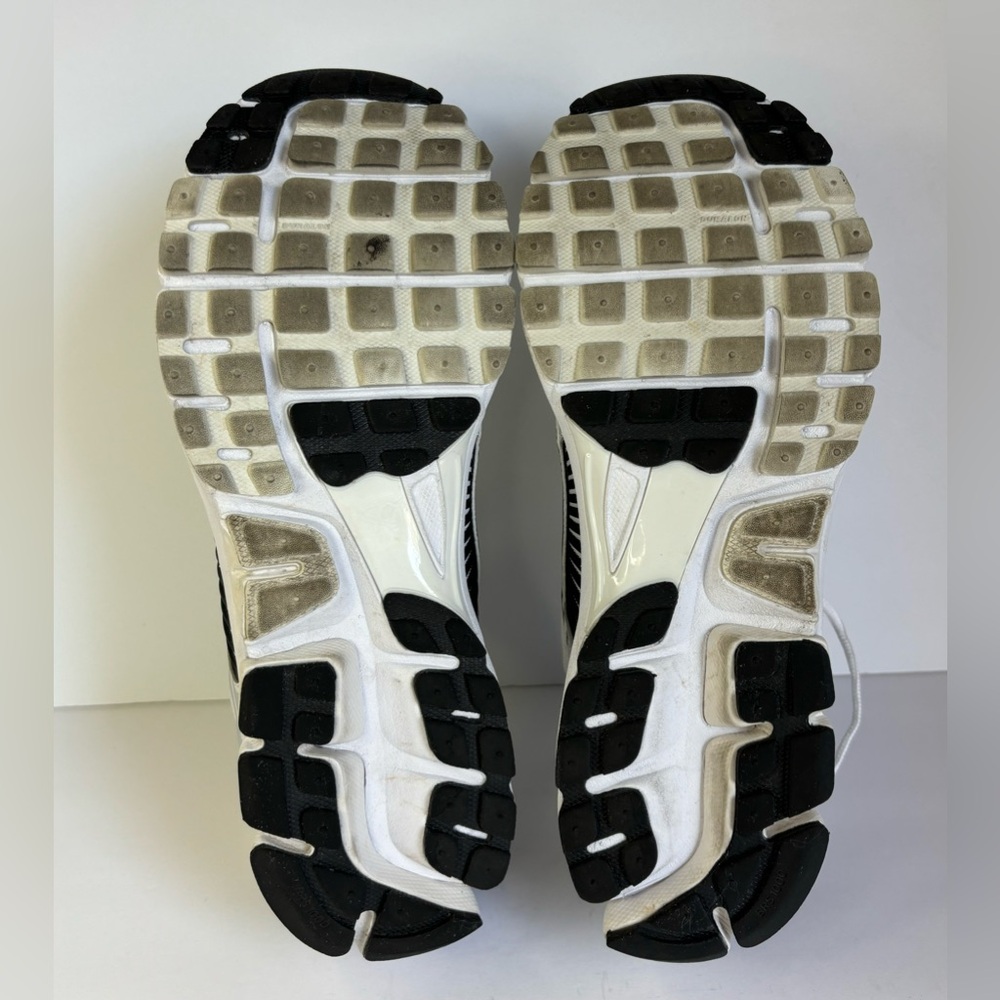 Nike Zoom Vomero 5 White/ Black Men’s Shoes - Picture 11 of 11